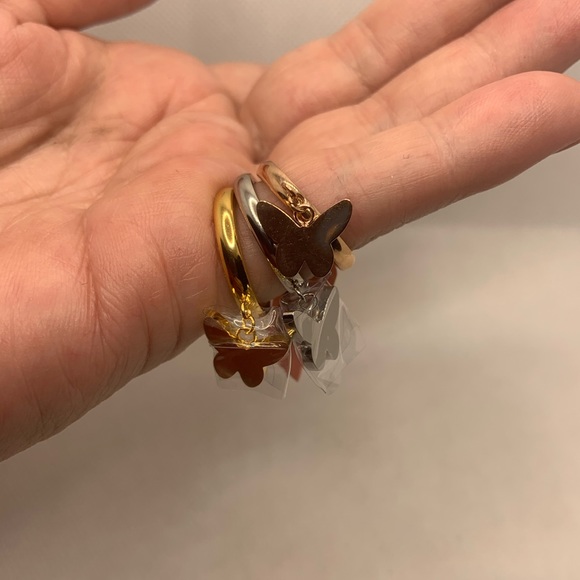 SET OF 3 BUTTERFLY CHARM BAND RINGS - Picture 7 of 8